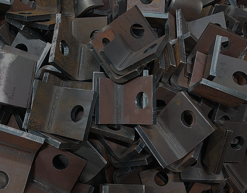 Low-volume manufacturing metal